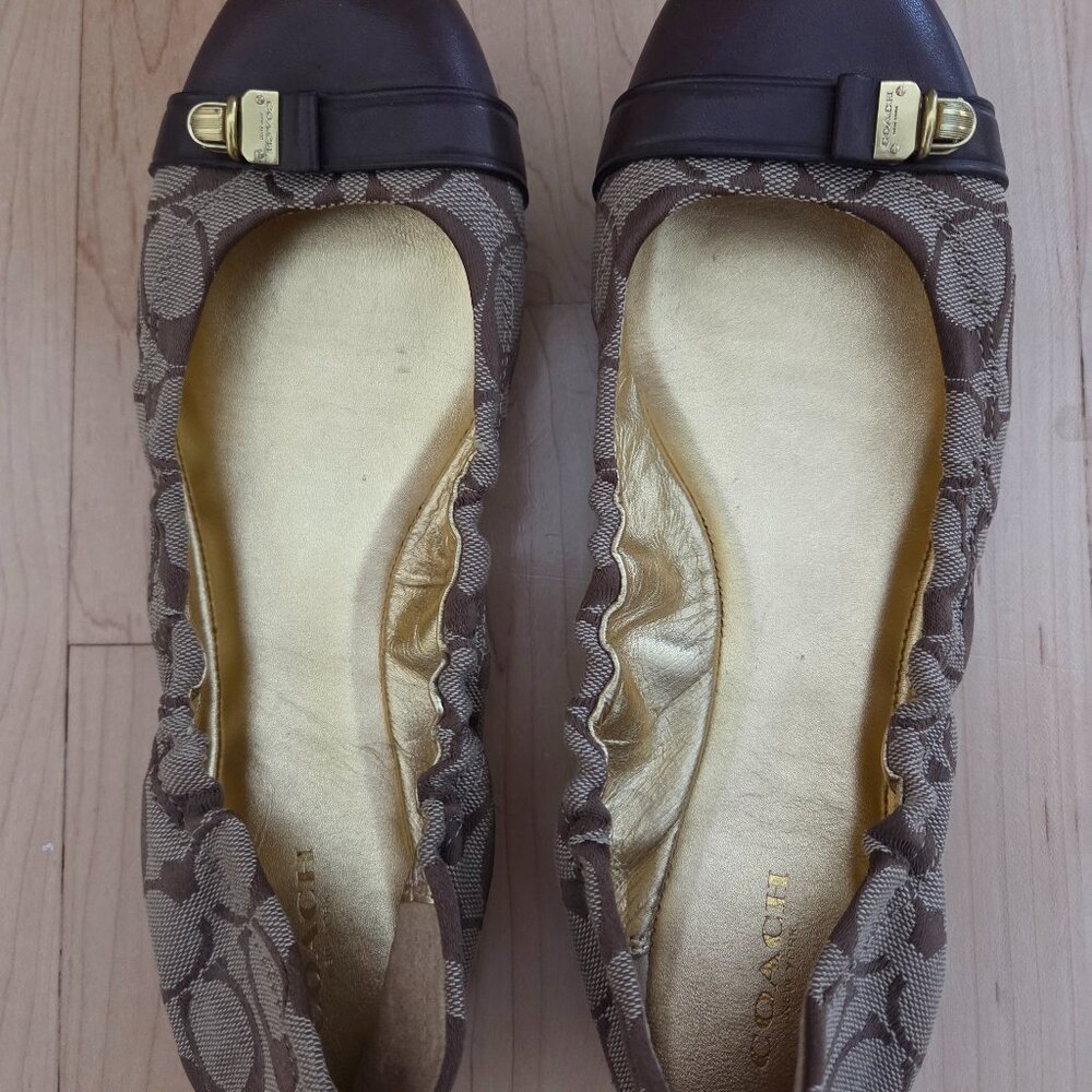 COACH Flats Signature Jacquard and Leather - New Without Box Size 9.5